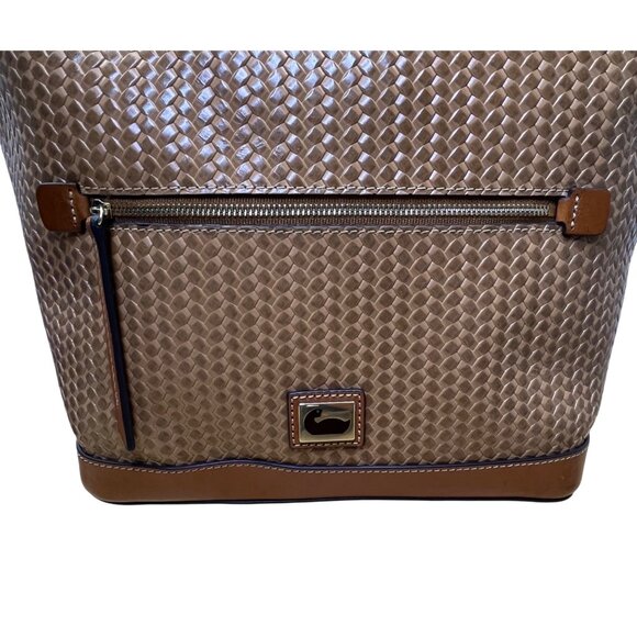 Dooney & Bourke Womens Tan Leather Hobo Bag Woven Pattern & Front Zip Pocket - Picture 2 of 9